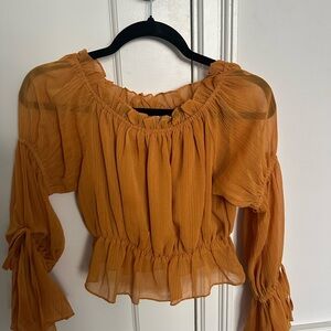 DISSH off shoulder Blouse